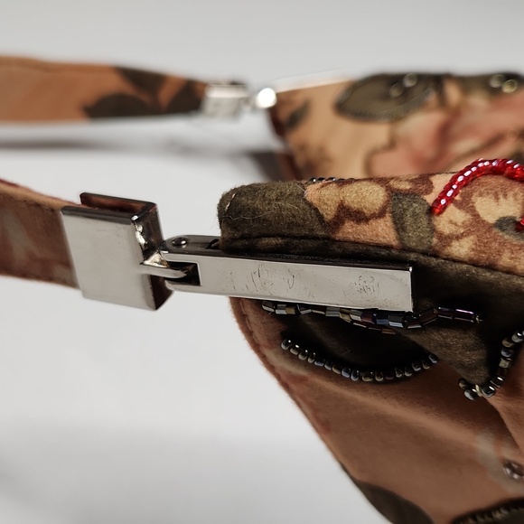 Fashion Tan/Green/Red 🌺 embellished fabric floral tote. EUC Preloved sold as is - Picture 5 of 7